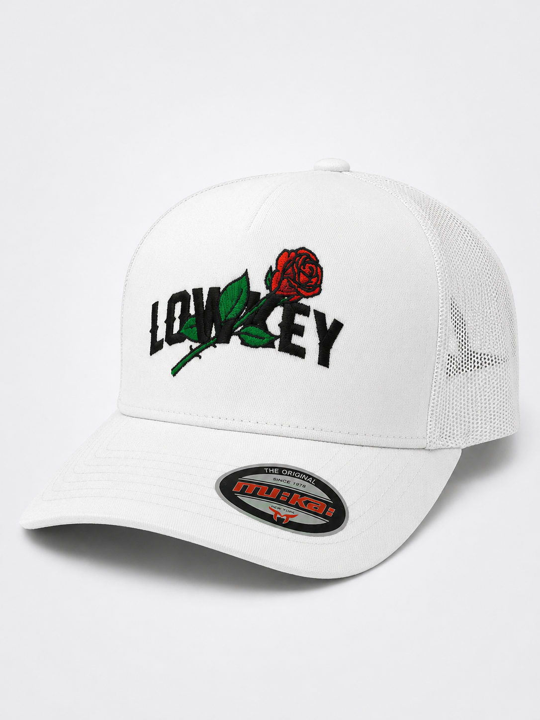 LOVELEY Rose Trucker Hat – Black and white
